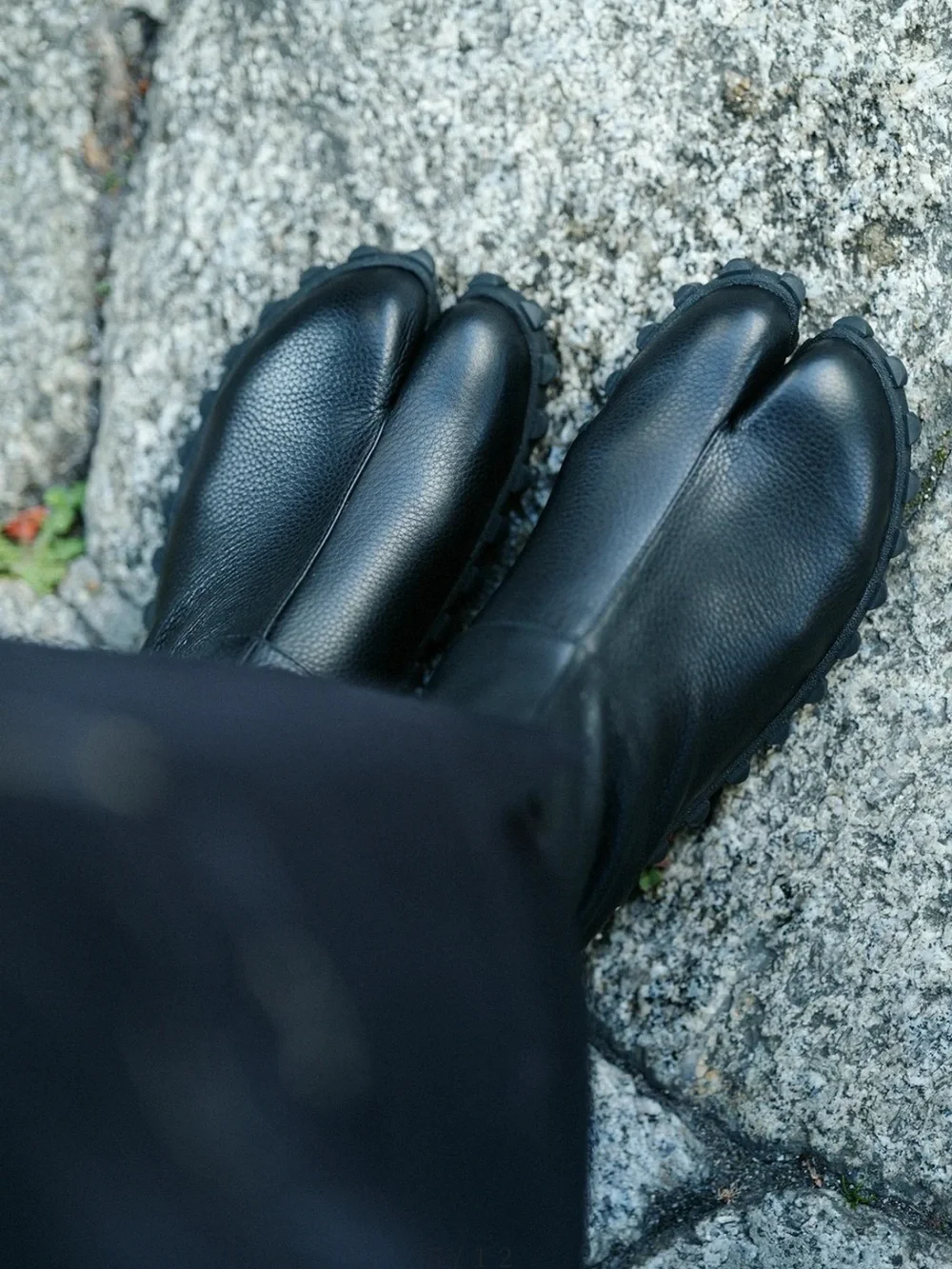 New SOU SOU Tabi Split Toe Rear-zip Half-length Leather Shoes Boots / Black, 25